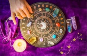 Estrellas al Alcance: Descubre tu Horóscopo Diario Gratis