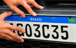 快速查阅盘子:罚款、历史和 FIPE 立即