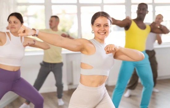 Zumba: La Diversión de Bailar en Casa